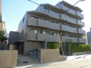 東京都新宿区西落合2【マンション】の外観