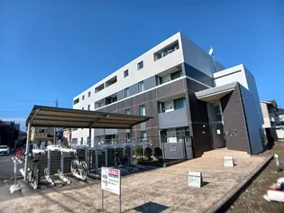 コロネーション御所見【3階】の外観