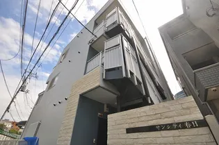 サンシティ春日【3階】の外観