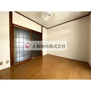 レジデンス平【2階】の居間