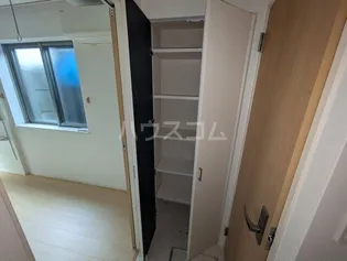 Amadeus【1階】の内装