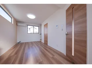 ファインワンコートの居間