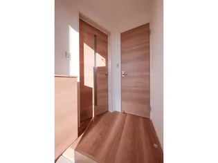 ファインワンコートの玄関