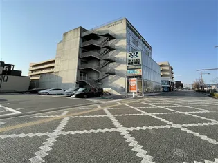 広島県東広島市西条栄町【アパート】の外観