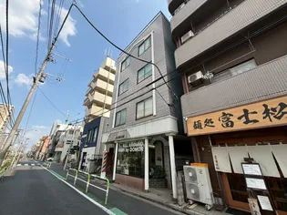 セゾン・デ・ドモン【2階】の外観