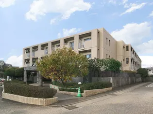 ラフォーレ香椎【3階】の外観