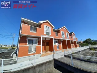 シュープリーム B棟【1階】の外観