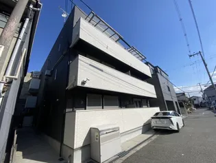 ミワパラディ新今里【3階】の外観