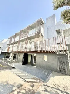 東京都新宿区中落合1【マンション】の外観