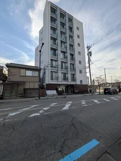 アクシルコート富山駅北の画像