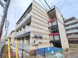 レオパレスグランシャリオ【1階】の外観