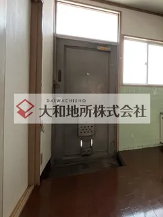 レジデンス平【3階】の玄関