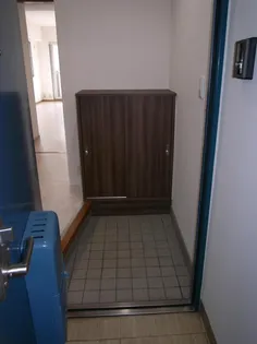 アクティブIN内山下【2階】の玄関