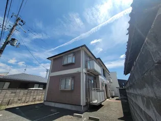 クァトロ・カーサ【1階】の外観