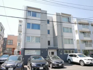 K&M【4階】の外観