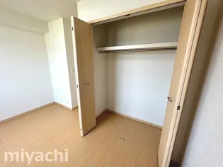 ラッフィナート【2階】の内装