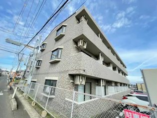 青山パークヒルズA棟【2階】の外観