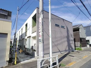 d Apartmentの外観