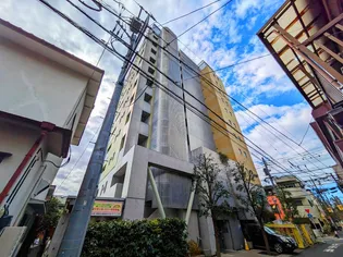 リフュジュハルルタワーの画像