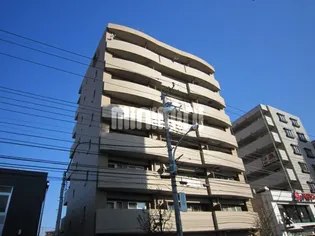 フェイムイッサ【3階】の外観