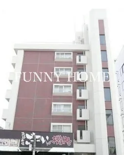 平和ビルの画像