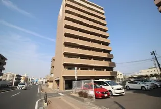 マンションニューヨーク医大東【5階】の外観