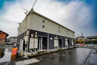 レオネクストドマーニ【2階】の外観