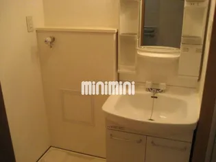 ブロッサムガーデン利平治【1階】の内装