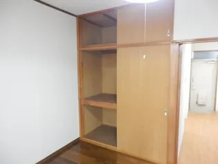 サンハイツ浅岡【1階】の内装