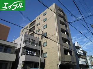 グランパス豊年【2階】の外観