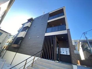 神奈川県横浜市鶴見区馬場2【アパート】の外観