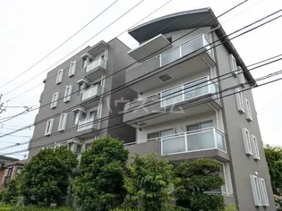 ファミールヴィラ多摩【1階】の外観