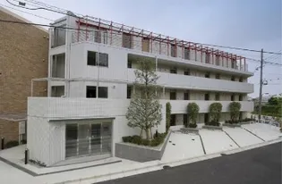 東京都新宿区北新宿1【マンション】の外観