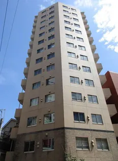 東京都港区元麻布2【マンション】の外観