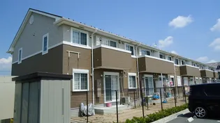 滋賀県東近江市桜川西町【アパート】の外観