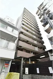 レジュールアッシュ梅田イースト【3階】の外観