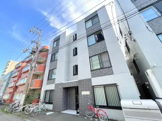 Reussir S8W8【3階】の外観