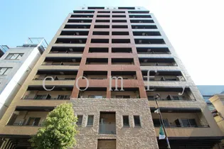 レジディア九段下【8階】の外観