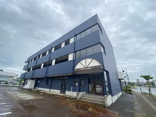 メゾンヒカリ【2階】の外観