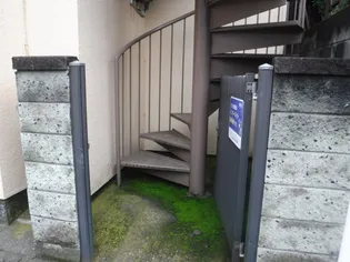 鈴木マンション【3階】の地図