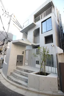 ザ・シティ本郷ーSTハウス【1階】の外観