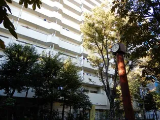 東京都渋谷区初台1【マンション】の外観