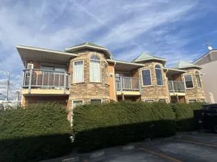 メイプルガーデン【2階】の外観