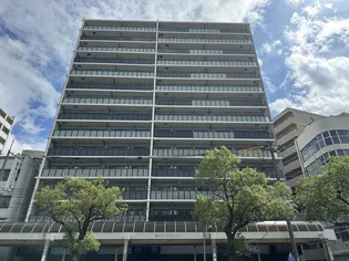 ジェノヴィア神戸湊川公園【7階】の外観