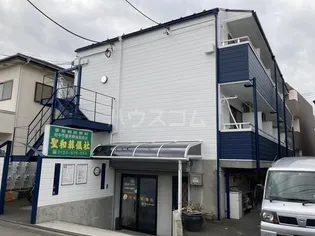 ヴィラフローレ【1階】の外観