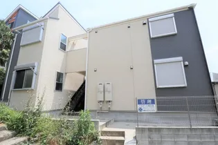 ベイルーム東白楽【2階】の外観