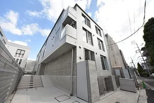 東京都渋谷区神宮前3【マンション】の外観