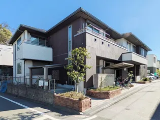 ファミーユの画像