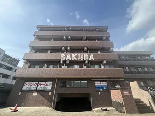 ランドワールド仲町台の画像