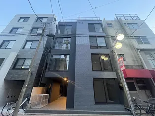 trias317【4階】の外観